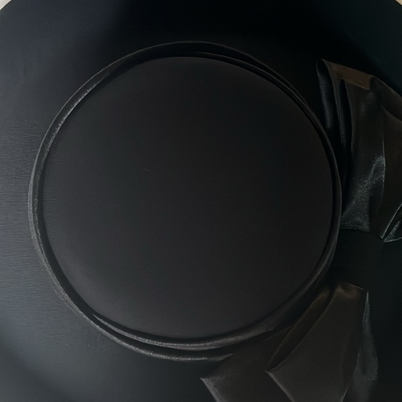 ML Studio Hat , Derby Hat, Church Hat Black Big Bow Wide Rim Millinery - Picture 13 of 15